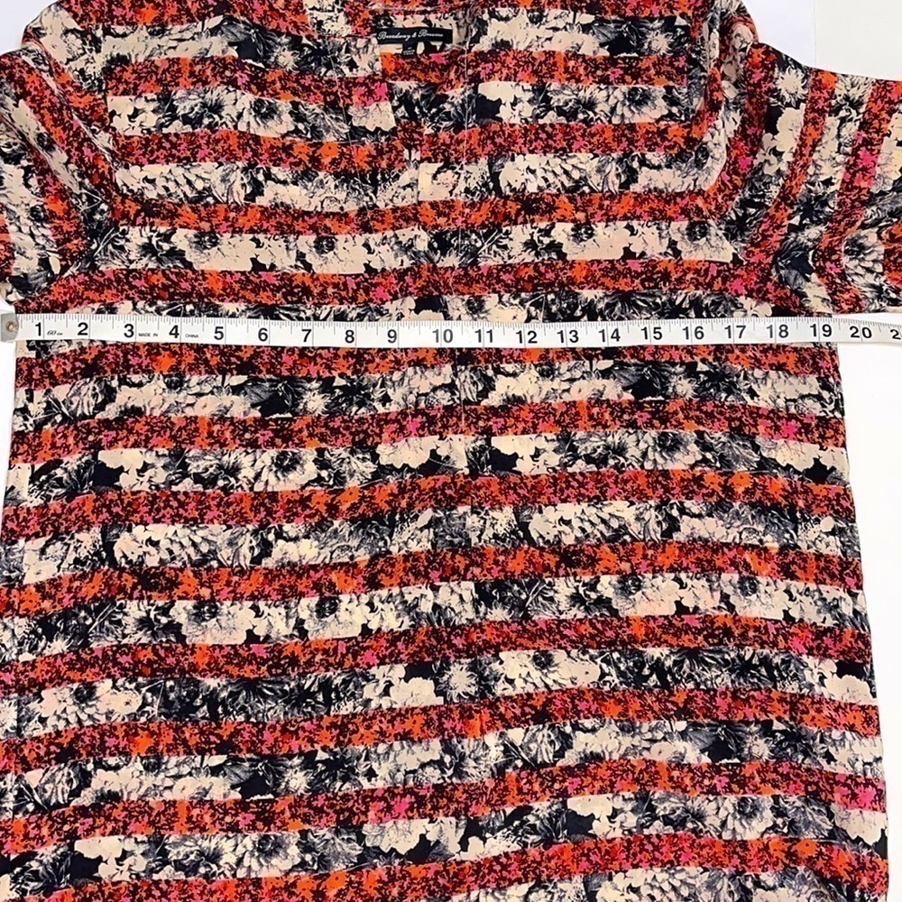 Madewell Black Flower Design 100% Silk Blouse - Picture 7 of 7